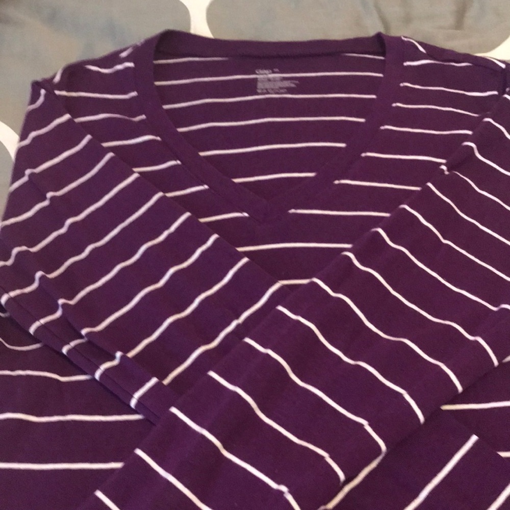 Gap V-neck Long Sleeve Soft T-Shirt